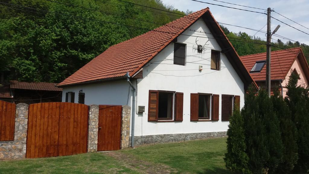 Casa Sasca Montana Villa Exteriör bild
